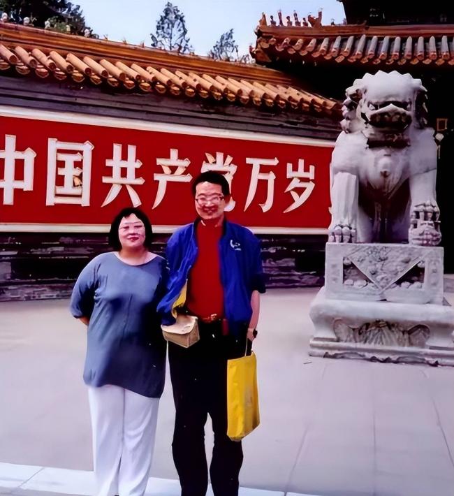 原来他是唐师曾儿子，25岁事业有成