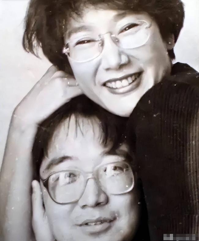 原来他是唐师曾儿子，25岁事业有成