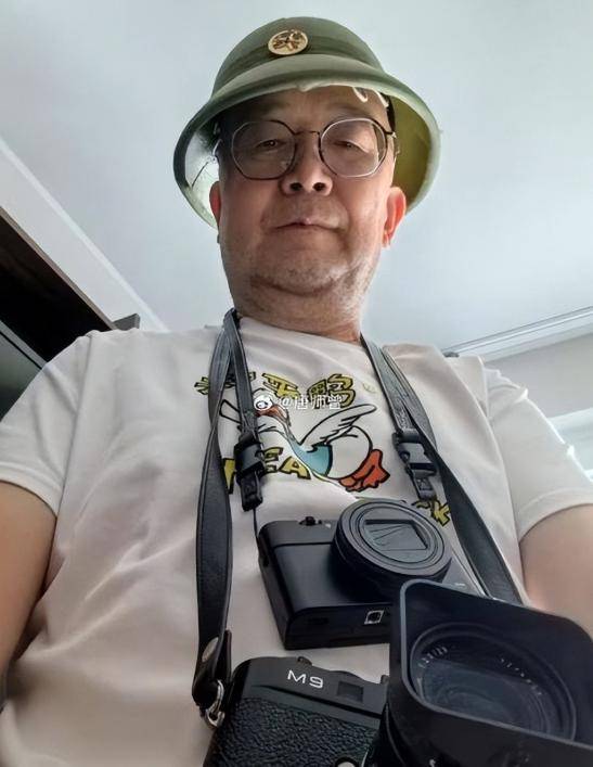 原来他是唐师曾儿子，25岁事业有成